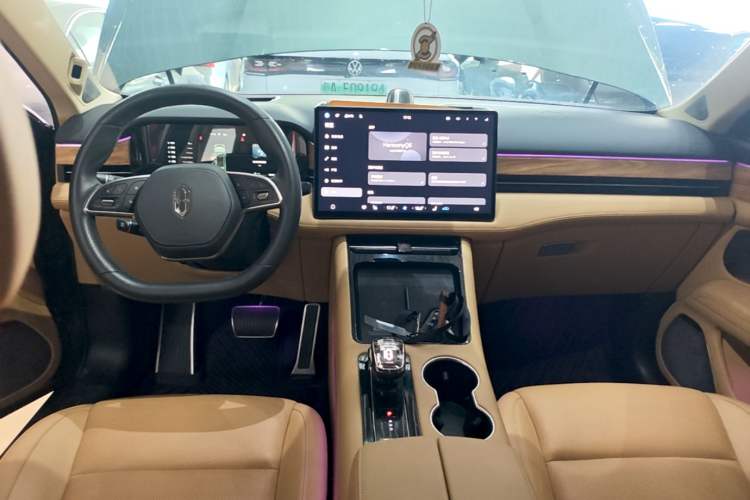 Used Hima AITO M5 2023 Extended-Range Rear-Drive Intelligent Driving Version Center Console