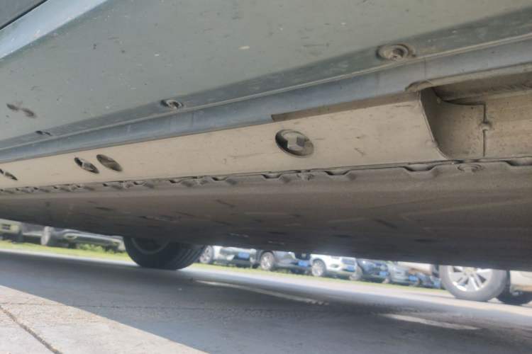 Used Hima AITO M5 2023 All-Electric Rear-Drive Standard Edition Chassis Front Right