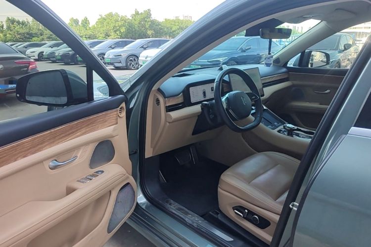 Used Hima AITO M5 2023 Extended-Range Four-Wheel Drive Intelligent Driving Version Driver Seat