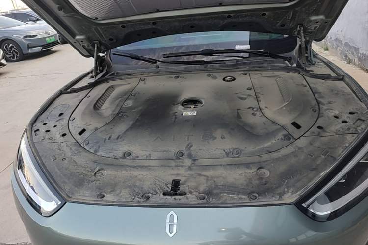 Used Hima AITO M5 2023 Extended-Range Four-Wheel Drive Intelligent Driving Version Engine Bay