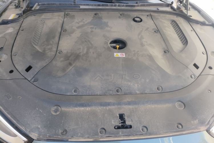 Used Hima AITO M5 2023 Extended-Range Four-Wheel Drive Intelligent Driving Version Engine Bay