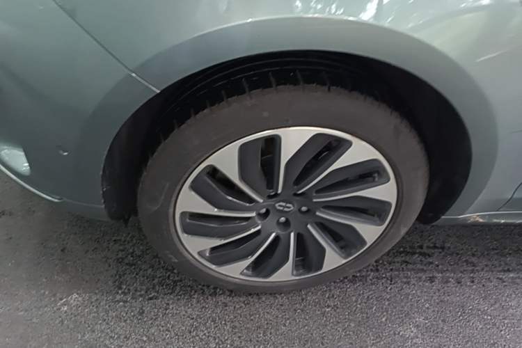 Used Hima AITO M5 2023 Extended-Range Rear-Drive Intelligent Driving Version Exterior 2