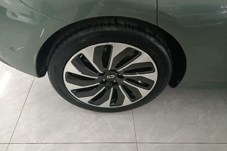 Used Hima AITO M5 2023 Extended-Range Four-Wheel Drive Intelligent Driving Version Exterior 5