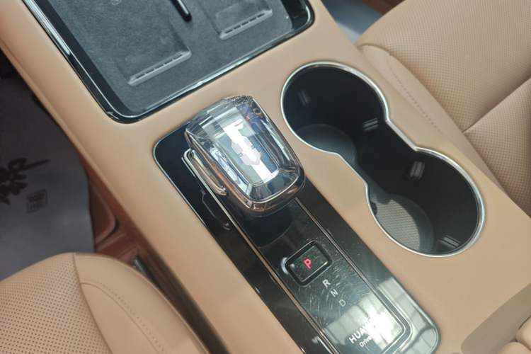 Used Hima AITO M5 2023 Extended-Range Rear-Drive Intelligent Driving Version Gear Lever