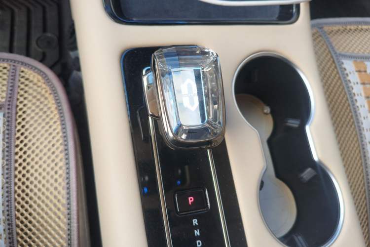 Used Hima AITO M5 2023 Extended-Range Four-Wheel Drive Intelligent Driving Version Gear Lever