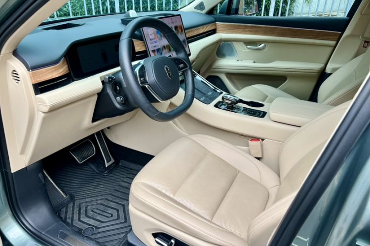 Used Hima AITO M5 2023 Extended-Range Rear-Drive Intelligent Driving Version Interior 1