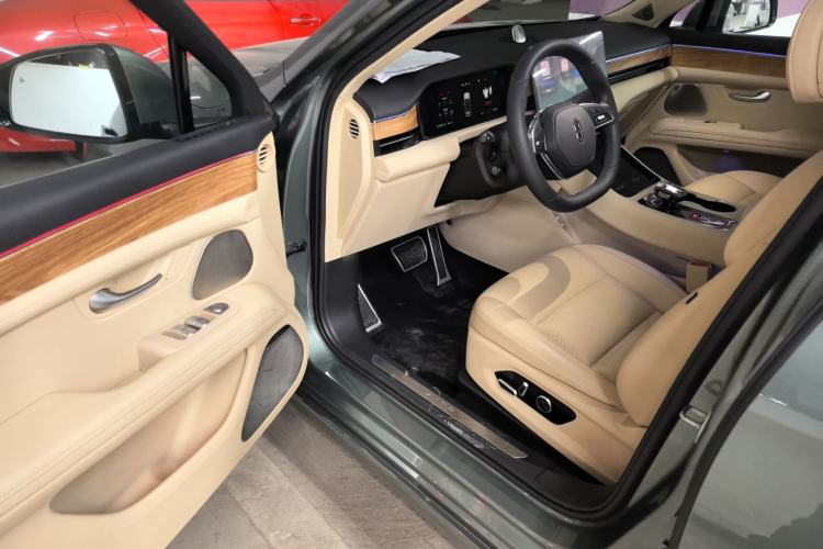 Used Hima AITO M5 2023 Pure Electric All-Wheel Drive Intelligent Driving Version Interior 2