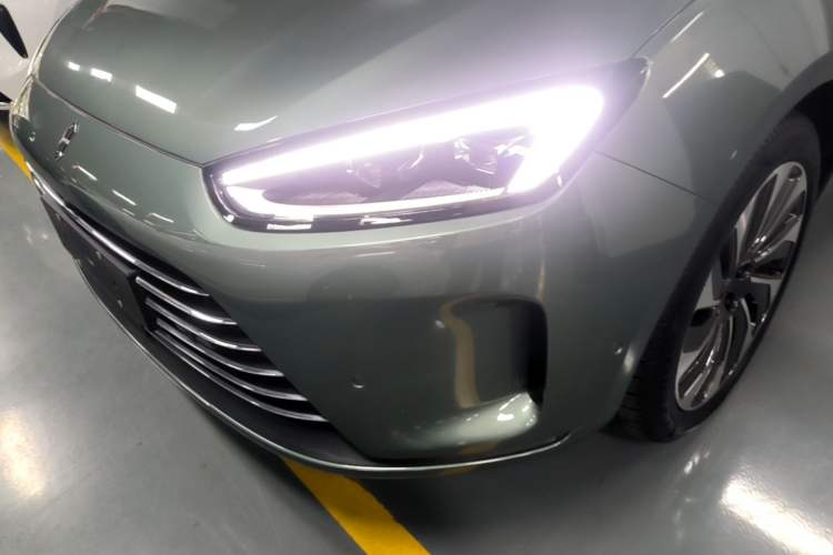 Used Hima AITO M5 2023 Extended-Range Rear-Drive Intelligent Driving Version Left Front Headlight