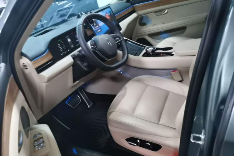 Used Hima AITO M5 2023 Extended-Range Rear-Drive Intelligent Driving Version Left Front Seat