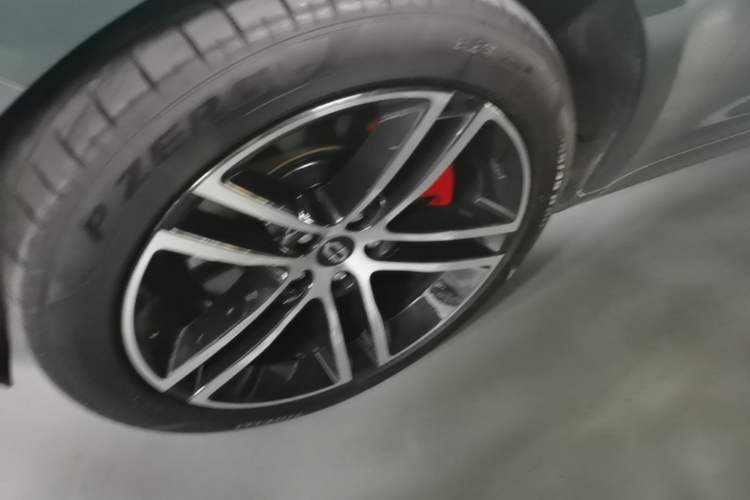 Used Hima AITO M5 2023 Extended-Range Rear-Drive Intelligent Driving Version Left Front Wheel Hub