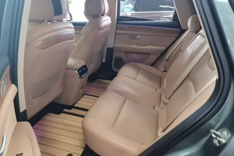 Used Hima AITO M5 2023 All-Electric Rear-Drive Standard Edition Left Rear Seat