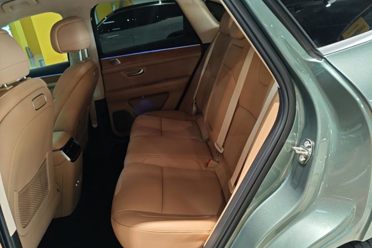 Used Hima AITO M5 2023 Extended-Range Four-Wheel Drive Intelligent Driving Version Left Rear Seat