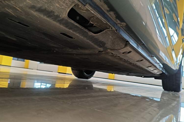 Used Hima AITO M5 2023 Extended-Range Four-Wheel Drive Intelligent Driving Version Left Side Sill