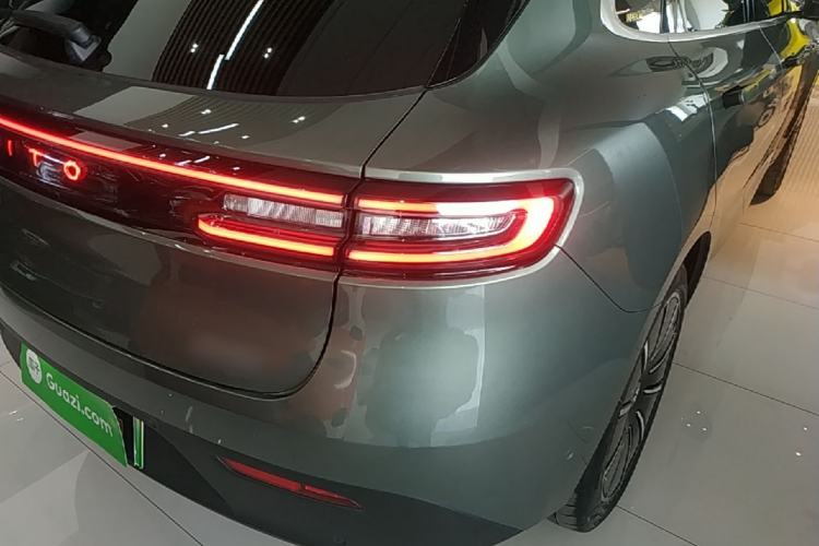 Used Hima AITO M5 2023 Pure Electric Rear-Drive Intelligent Driving Version Right Rear Taillight