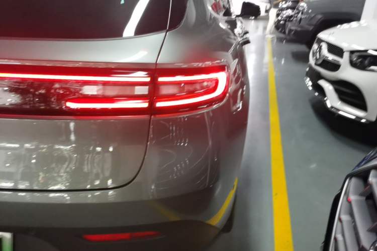 Used Hima AITO M5 2023 Extended-Range Rear-Drive Intelligent Driving Version Right Rear Taillight
