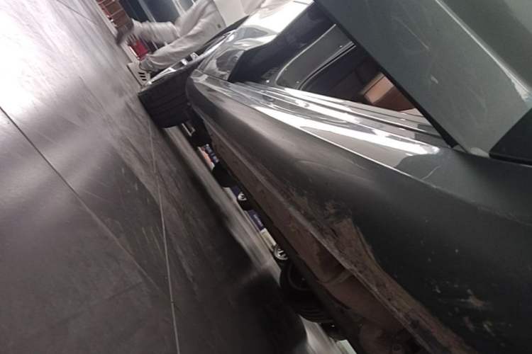 Used Hima AITO M5 2023 Extended-Range Four-Wheel Drive Intelligent Driving Version Right Side Sill