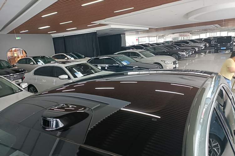 Used Hima AITO M5 2023 Extended-Range Four-Wheel Drive Intelligent Driving Version Roof