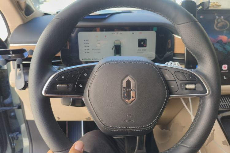 Used Hima AITO M5 2023 Extended-Range Four-Wheel Drive Intelligent Driving Version Steering Wheel