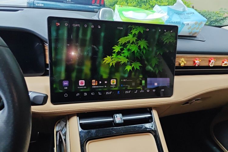 Used Hima AITO M5 2023 Extended-Range Four-Wheel Drive Intelligent Driving Version Audio And AC Panel
