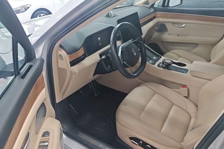 Used Hima AITO M5 2023 Extended-Range Four-Wheel Drive Intelligent Driving Version Driver Seat