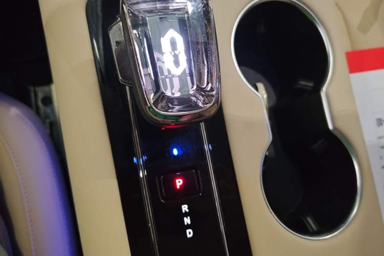 Used Hima AITO M5 2023 Extended-Range Four-Wheel Drive Intelligent Driving Version Gear Lever