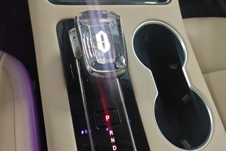 Used Hima AITO M5 2023 Extended-Range Four-Wheel Drive Intelligent Driving Version Gear Lever