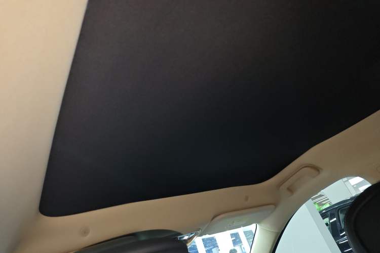 Used Hima AITO M5 2023 Extended-Range Rear-Drive Intelligent Driving Version Headliner