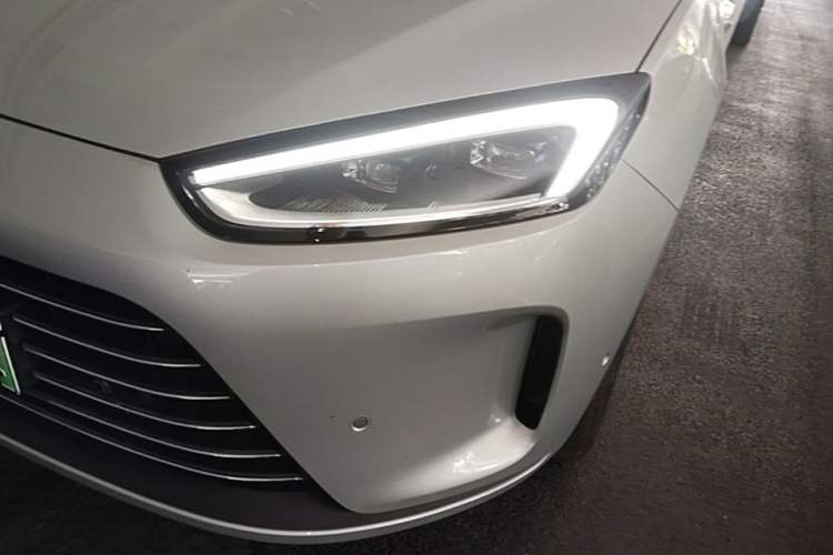 Used Hima AITO M5 2023 Extended-Range Rear-Drive Intelligent Driving Version Left Front Headlight