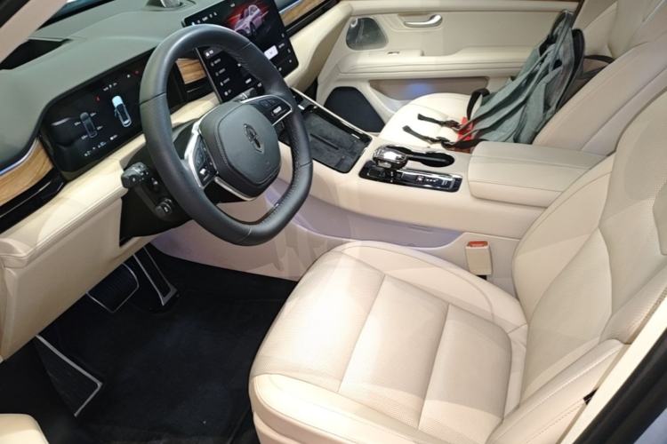 Used Hima AITO M5 2023 Extended-Range Four-Wheel Drive Intelligent Driving Version Left Front Seat