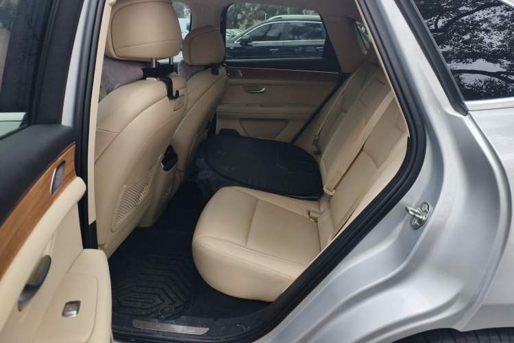 Used Hima AITO M5 2023 Extended-Range Four-Wheel Drive Intelligent Driving Version Left Rear Seat