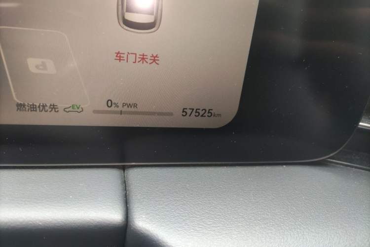 Used Hima AITO M5 2023 Extended-Range Four-Wheel Drive Intelligent Driving Version Odometer Close Up