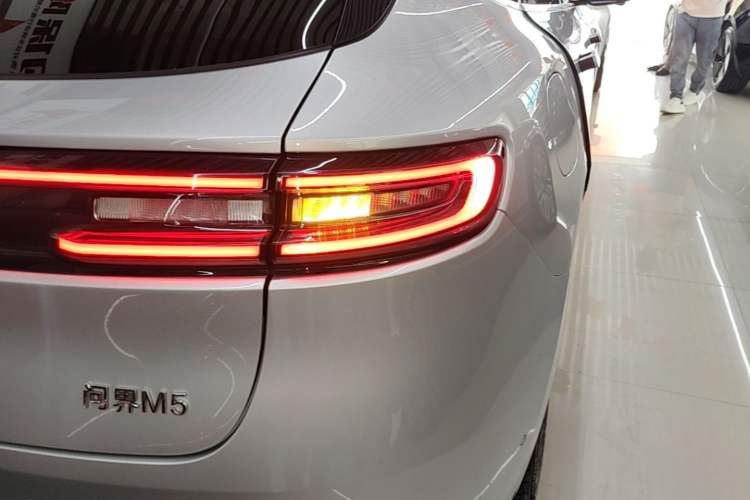 Used Hima AITO M5 2023 Extended-Range Rear-Drive Intelligent Driving Version Right Rear Taillight