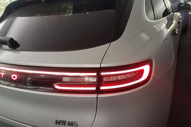 Used Hima AITO M5 2023 Extended-Range Rear-Drive Intelligent Driving Version Right Rear Taillight