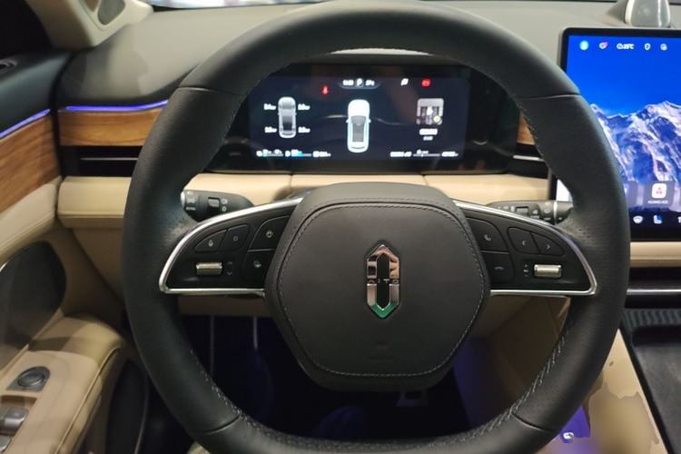 Used Hima AITO M5 2023 Extended-Range Four-Wheel Drive Intelligent Driving Version Steering Wheel