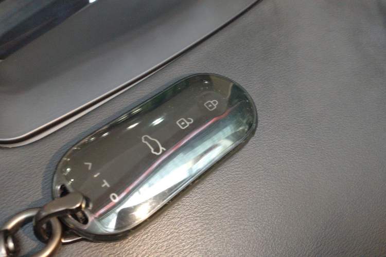 Used Hima AITO M5 2023 Extended-Range Four-Wheel Drive Intelligent Driving Version Vehicle Key