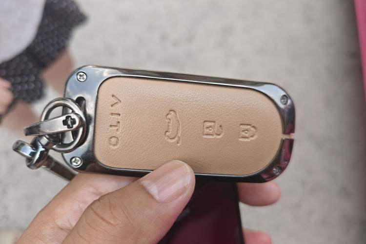 Used Hima AITO M5 2023 All-Electric Rear-Drive Standard Edition Vehicle Key