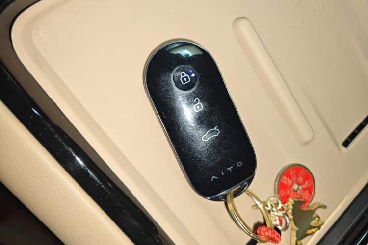Used Hima AITO M5 2023 Pure Electric All-Wheel Drive Intelligent Driving Version Vehicle Key