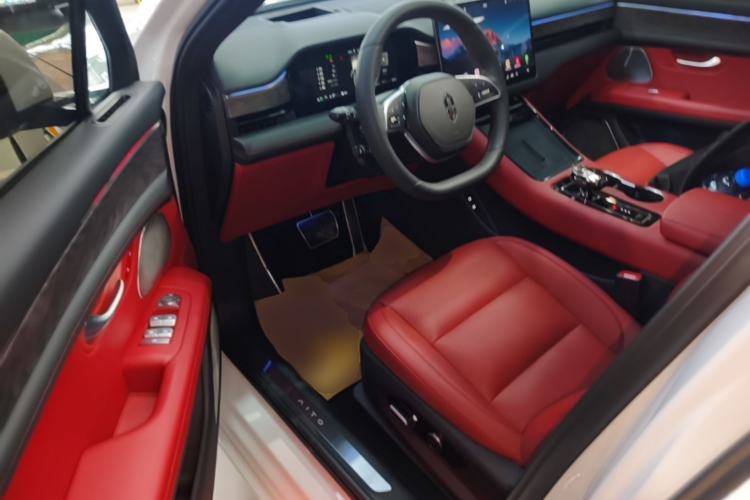 Used Hima AITO M5 2023 Extended-Range Four-Wheel Drive Intelligent Driving Version Driver Seat