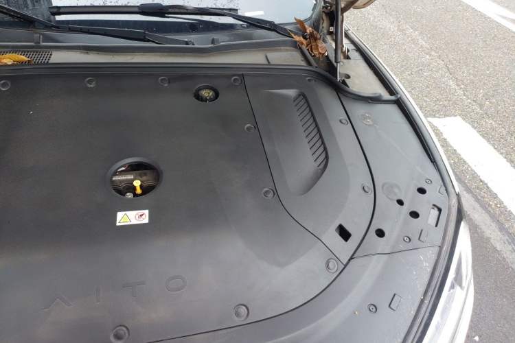 Used Hima AITO M5 2023 Extended-Range Rear-Drive Intelligent Driving Version Engine Bay Left