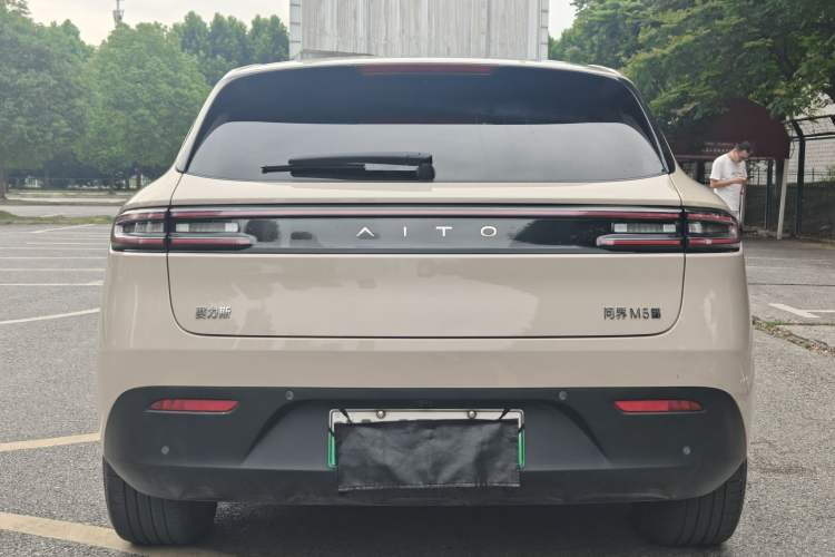 Used Hima AITO M5 2023 All-Electric Rear-Drive Standard Edition Exterior 4
