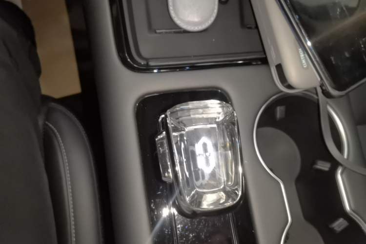 Used Hima AITO M5 2023 Extended-Range Rear-Drive Intelligent Driving Version Gear Lever