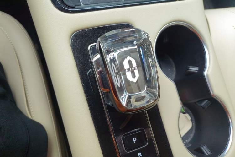 Used Hima AITO M5 2023 Extended-Range Rear-Drive Intelligent Driving Version Gear Lever