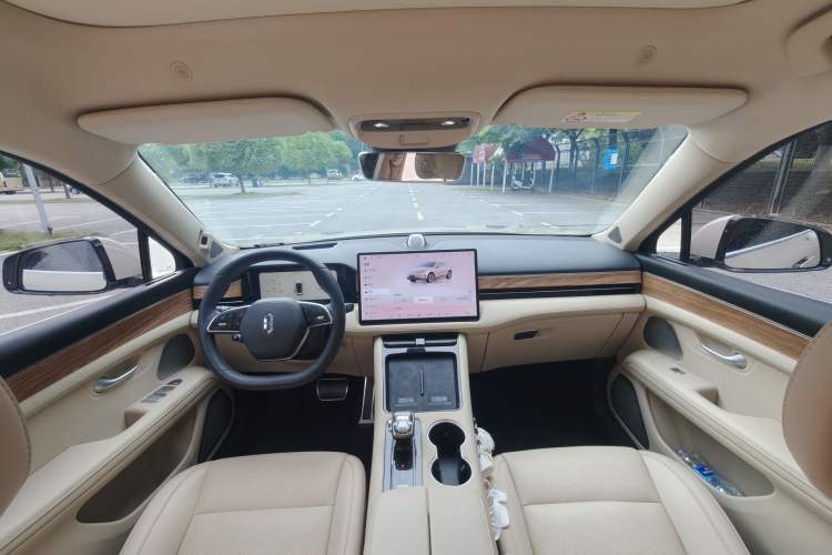 Used Hima AITO M5 2023 All-Electric Rear-Drive Standard Edition Interior 4