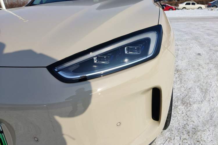 Used Hima AITO M5 2023 All-Electric Rear-Drive Standard Edition Left Front Headlight