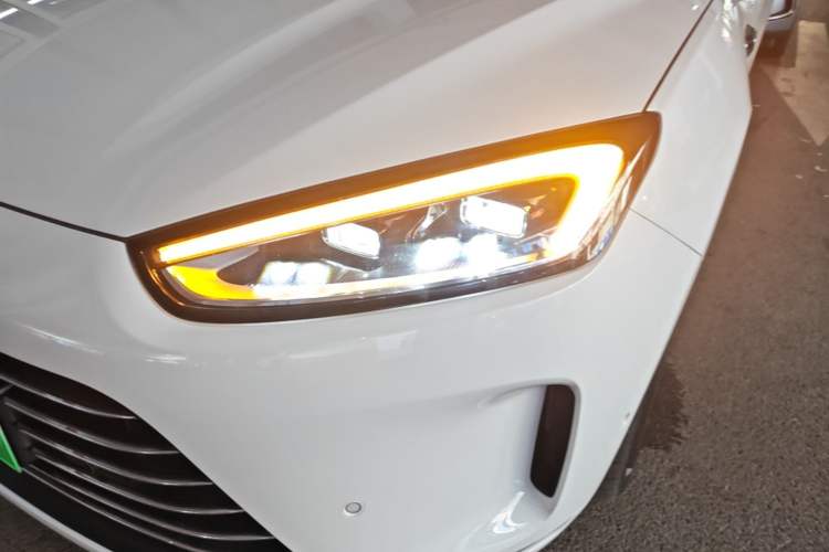 Used Hima AITO M5 2023 Extended-Range Rear-Drive Intelligent Driving Version Left Front Headlight