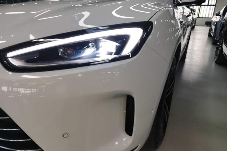 Used Hima AITO M5 2023 Extended-Range Four-Wheel Drive Intelligent Driving Version Left Front Headlight