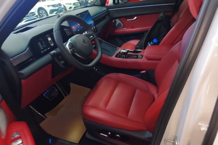 Used Hima AITO M5 2023 Extended-Range Four-Wheel Drive Intelligent Driving Version Left Front Seat