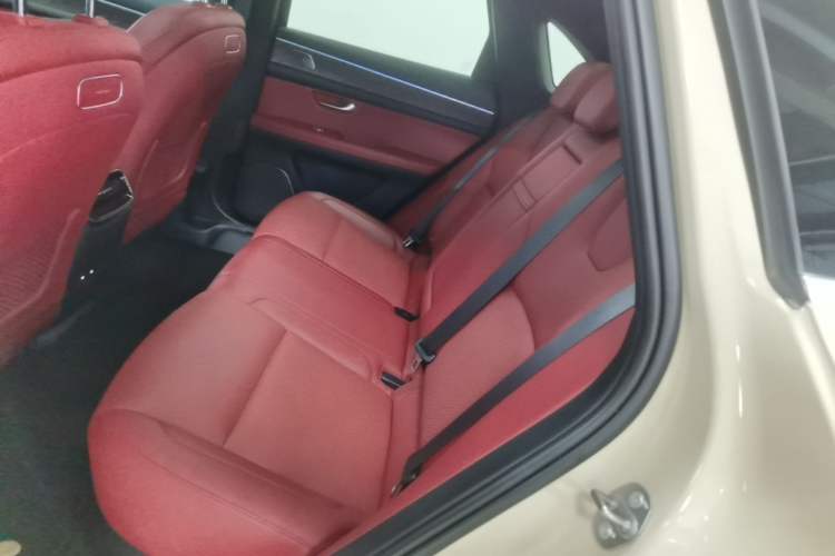 Used Hima AITO M5 2023 All-Electric Rear-Drive Standard Edition Left Rear Seat