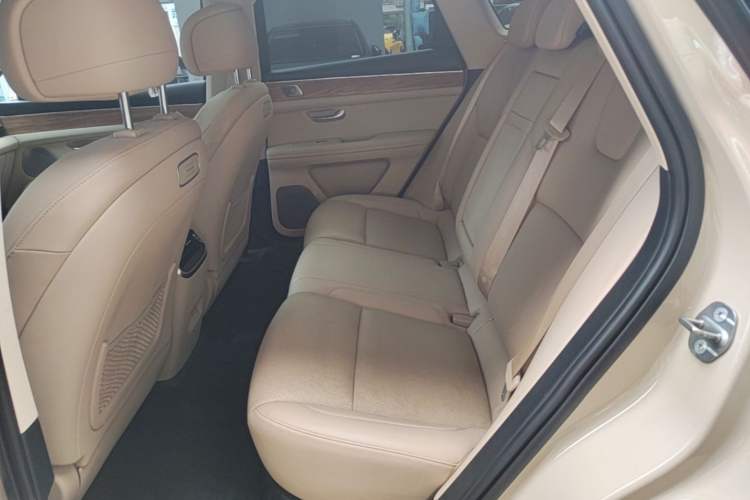 Used Hima AITO M5 2023 All-Electric Rear-Drive Standard Edition Left Rear Seat