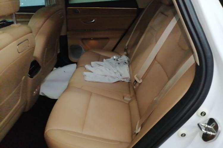 Used Hima AITO M5 2023 Extended-Range Four-Wheel Drive Intelligent Driving Version Left Rear Seat